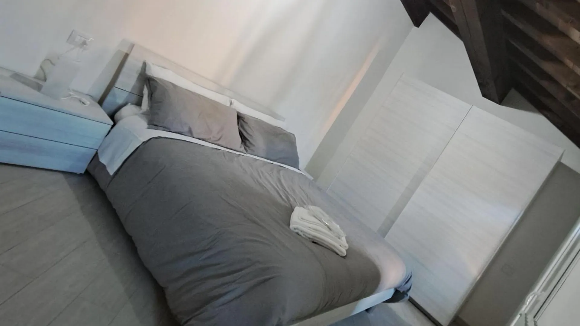 Civico 52 Modena Int 7 Apartment 0*,  Italy